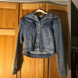 Le Lis Women’s Denim Jacket button up
